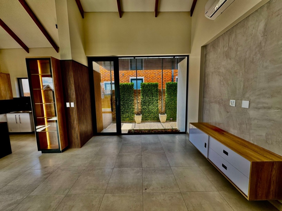 3 Bedroom Property for Sale in Helderzicht Eco Estate North West